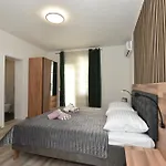 Sofia\'S Studio & Room